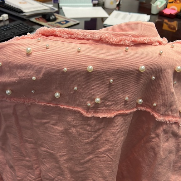 Shacket - Picture 4 of 4